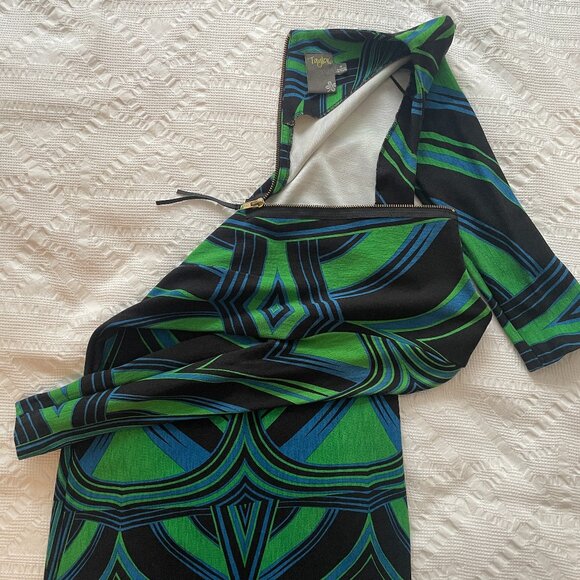 psychadelic mini dress- size 4 - Picture 5 of 6